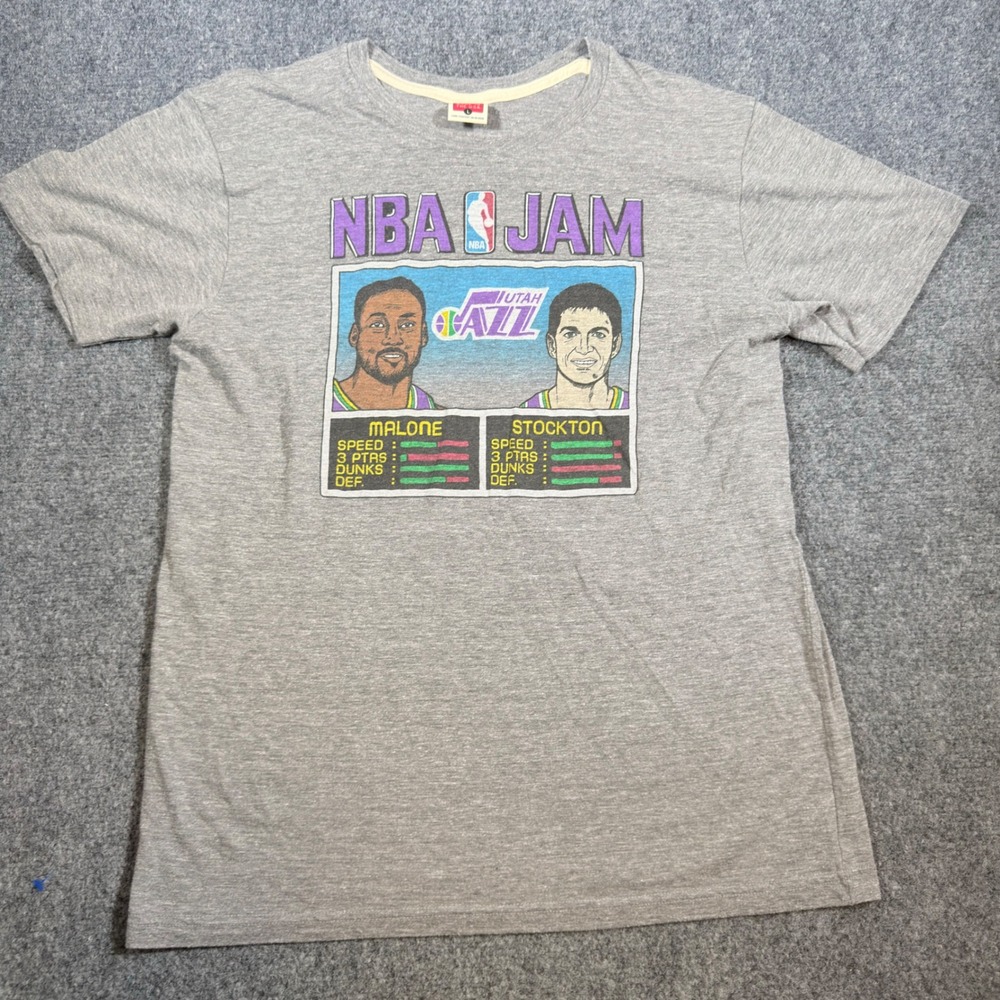 Homage NBA Jam Men's Gray L Crew Neck Short Sleeve Karl Malone T-Shirt